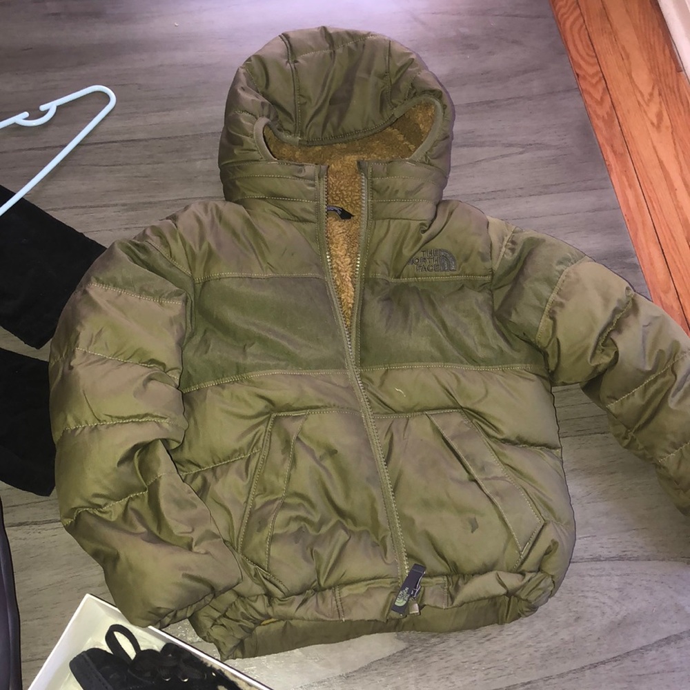 Green north face coat size 5 (xxs)